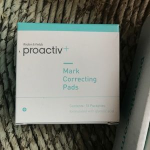 Proactive mark correcting pads